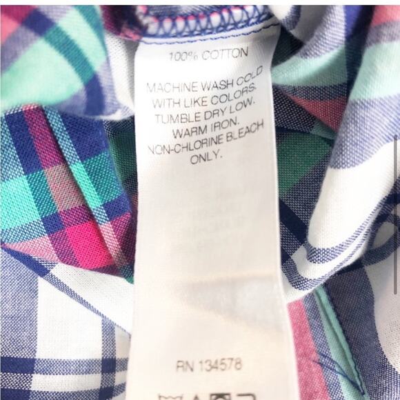 NWOT vineyard vines Plaid Button Down- Green, Blue, White, and Pink/Redish - Picture 6 of 6